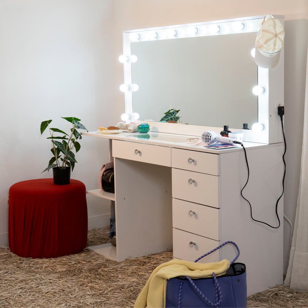 dressing table with mirror Louise Lighted Vanity Table with Glass Top – Boahaus