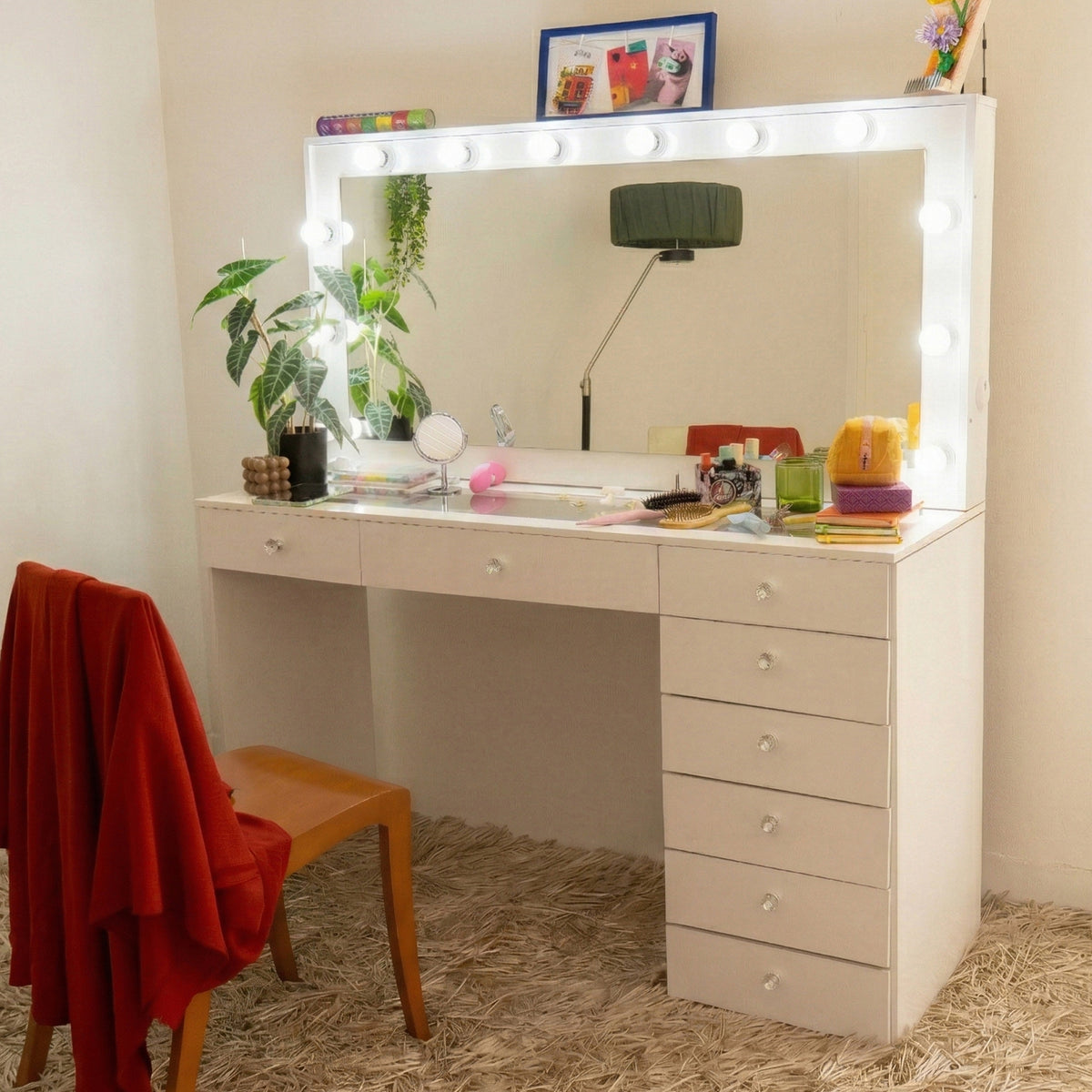Boahaus Verona Lighted Makeup Vanity