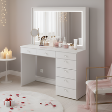 Boahaus Selene Lighted Vanity Table