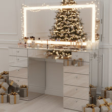 Lydia Extra-Large Smart Makeup Vanity