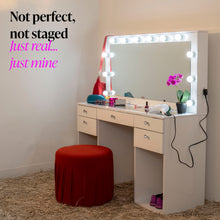 Amira Lighted Vanity Table with Glass Top