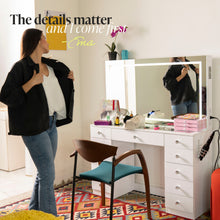 Boahaus Amelia Premium Lighted Makeup Vanity