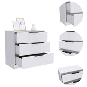 Nelly Dresser